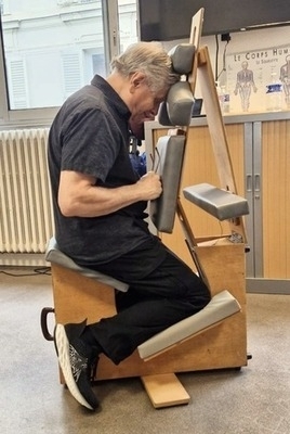 Les Origines de la chaise ergonomique du amma assis : L'Invention de David Palmer